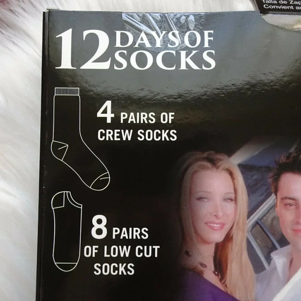 FRIENDS The TV Series 12 Days Of Socks in Gift Box 4 Crew 8 Low Cut Novelty New